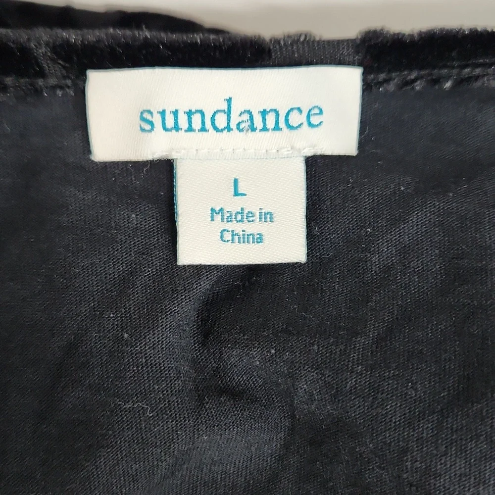 Sundance Bella Grace floral velvet lined top. - Picture 6 of 7